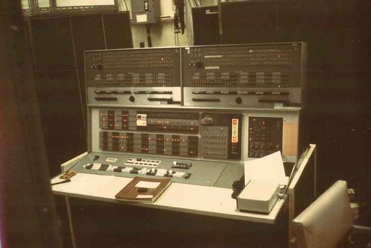  IBM 7090, circa 1960  